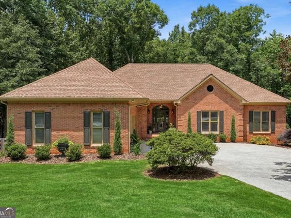 6530 Calamar Drive, Cumming, GA 30040