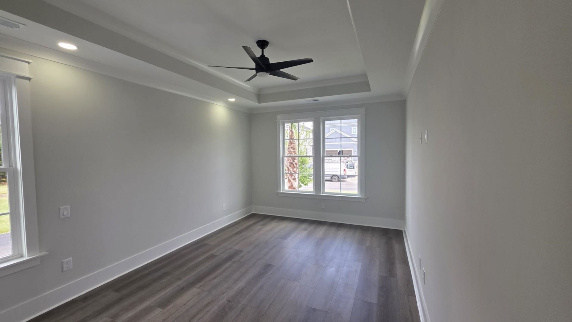 828 Crystal Water Way  Photo 16