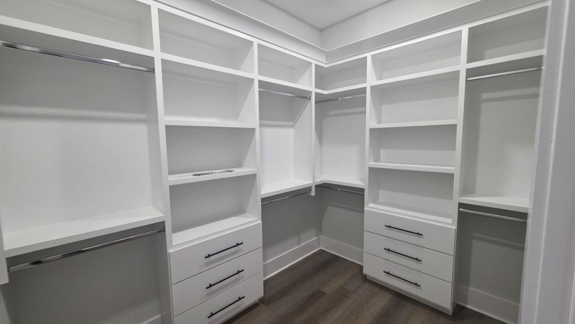 828 Crystal Water Way  Photo 20