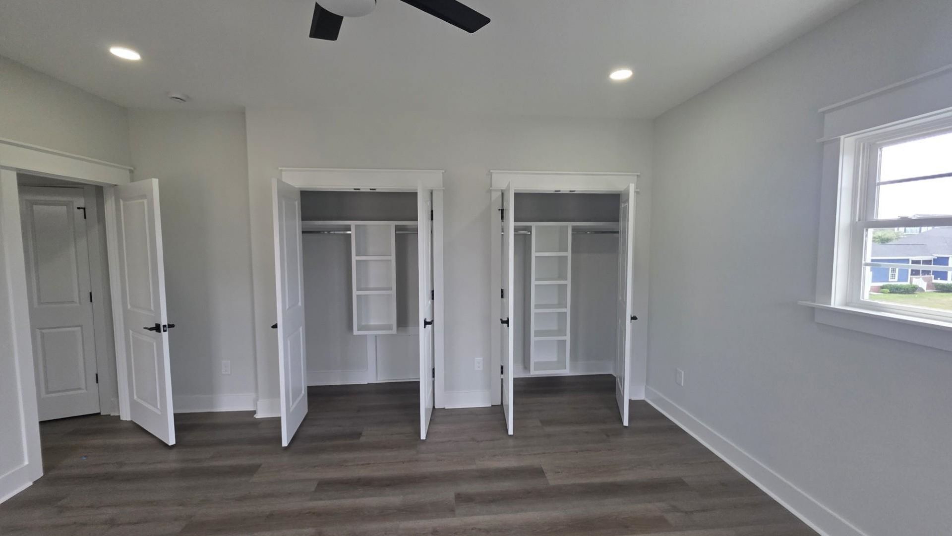 828 Crystal Water Way  Photo 24