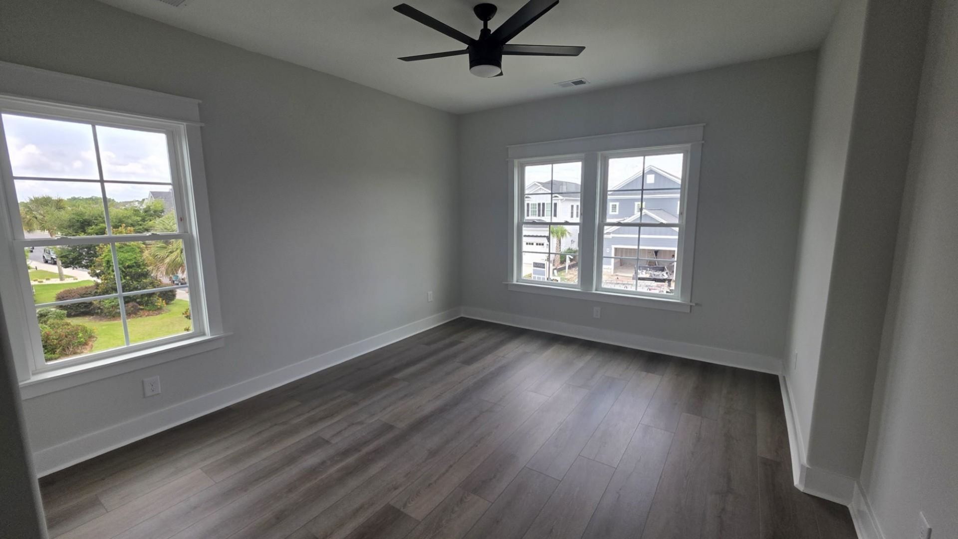 828 Crystal Water Way  Photo 29