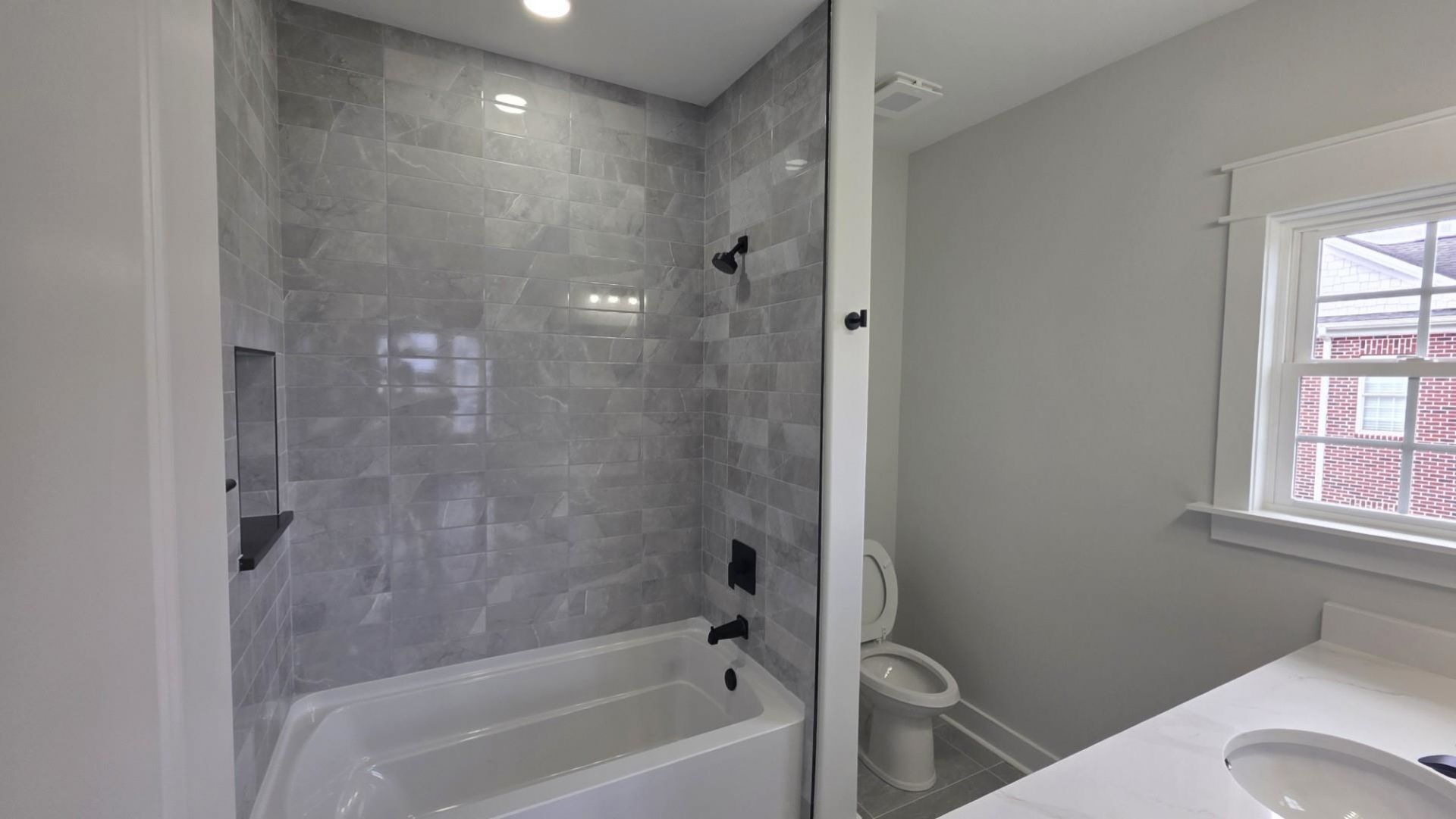 828 Crystal Water Way  Photo 31