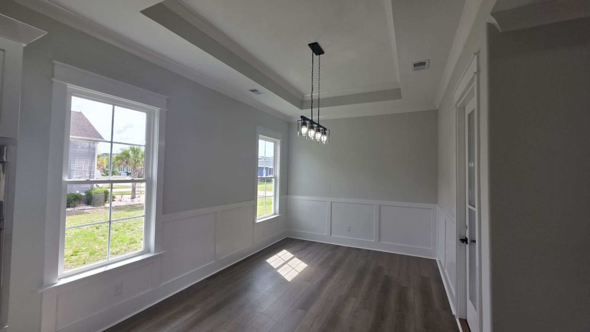 828 Crystal Water Way  Photo 9