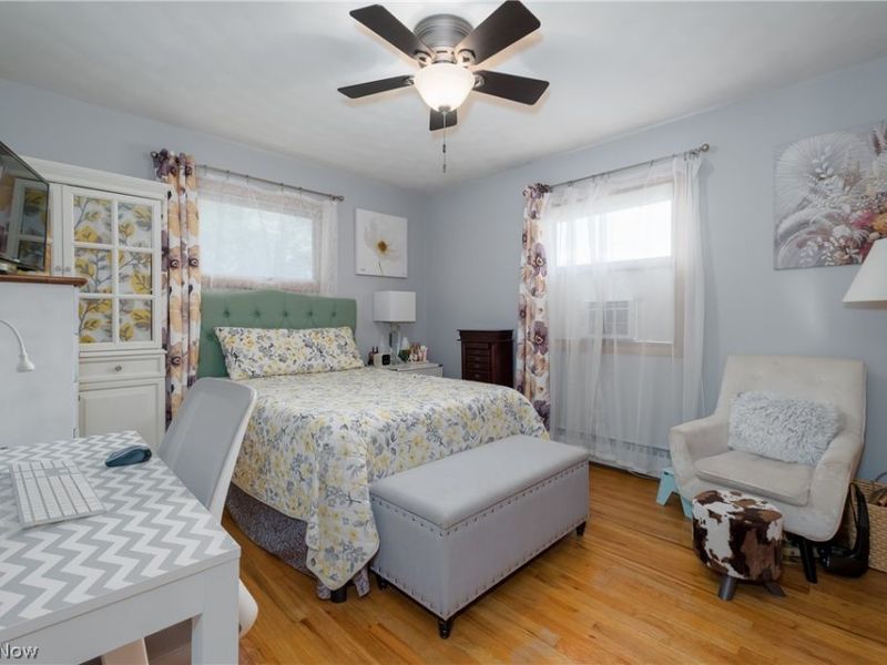 13791 Amodio Avenue NW, Uniontown, OH 44685 Photo 11