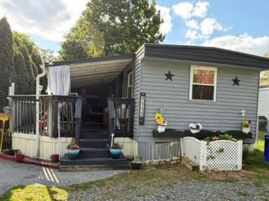 1113 Hollywood Drive, Reading, PA 19606 Main Photo