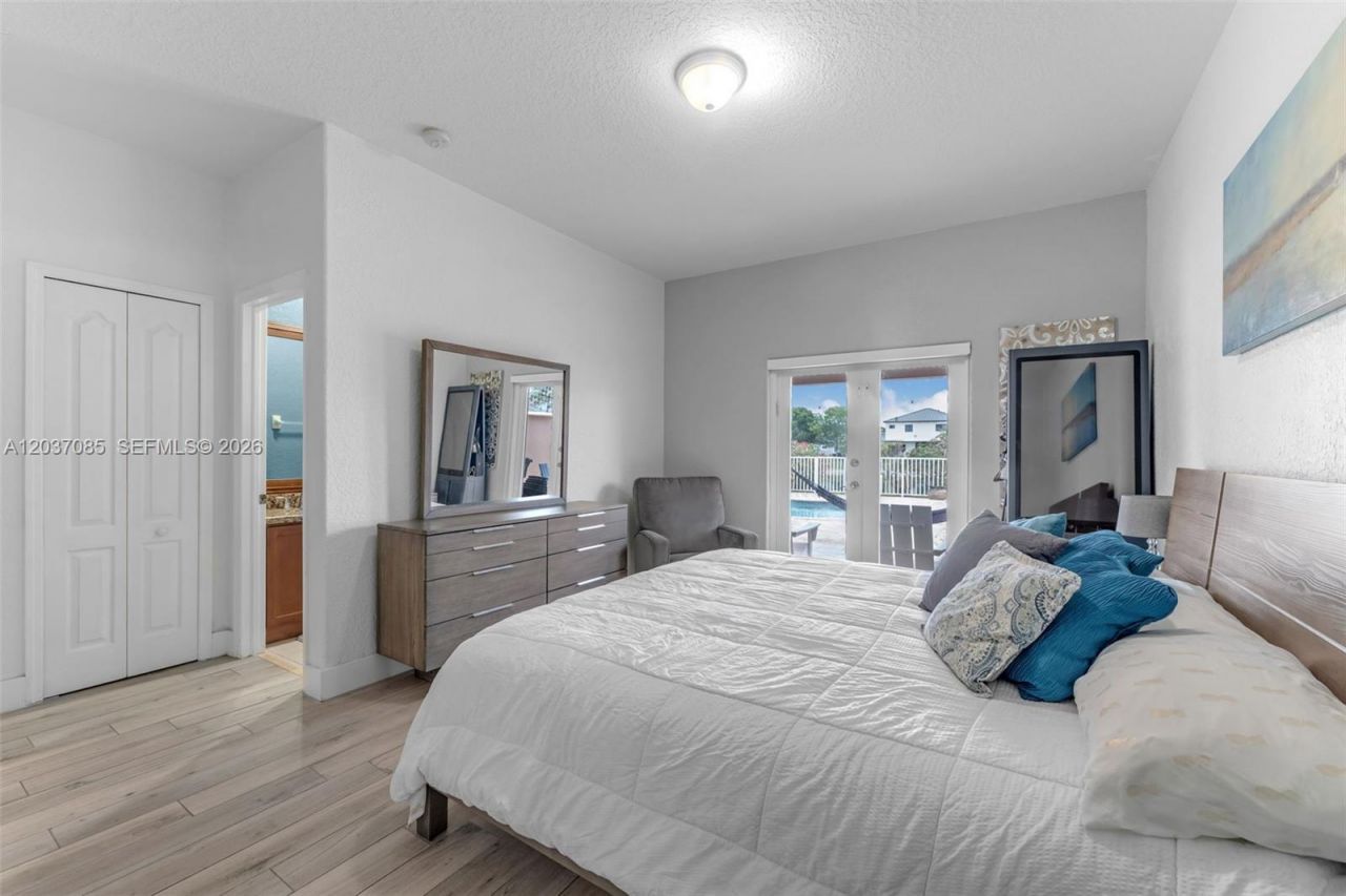 4449 SW 164th Path , Miami, FL 33185 Photo