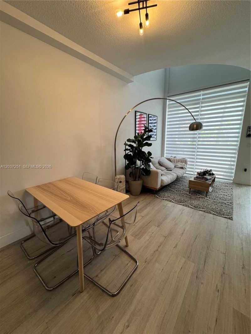 3339 Virginia St , Unit 129, Miami, FL 33133 Photo