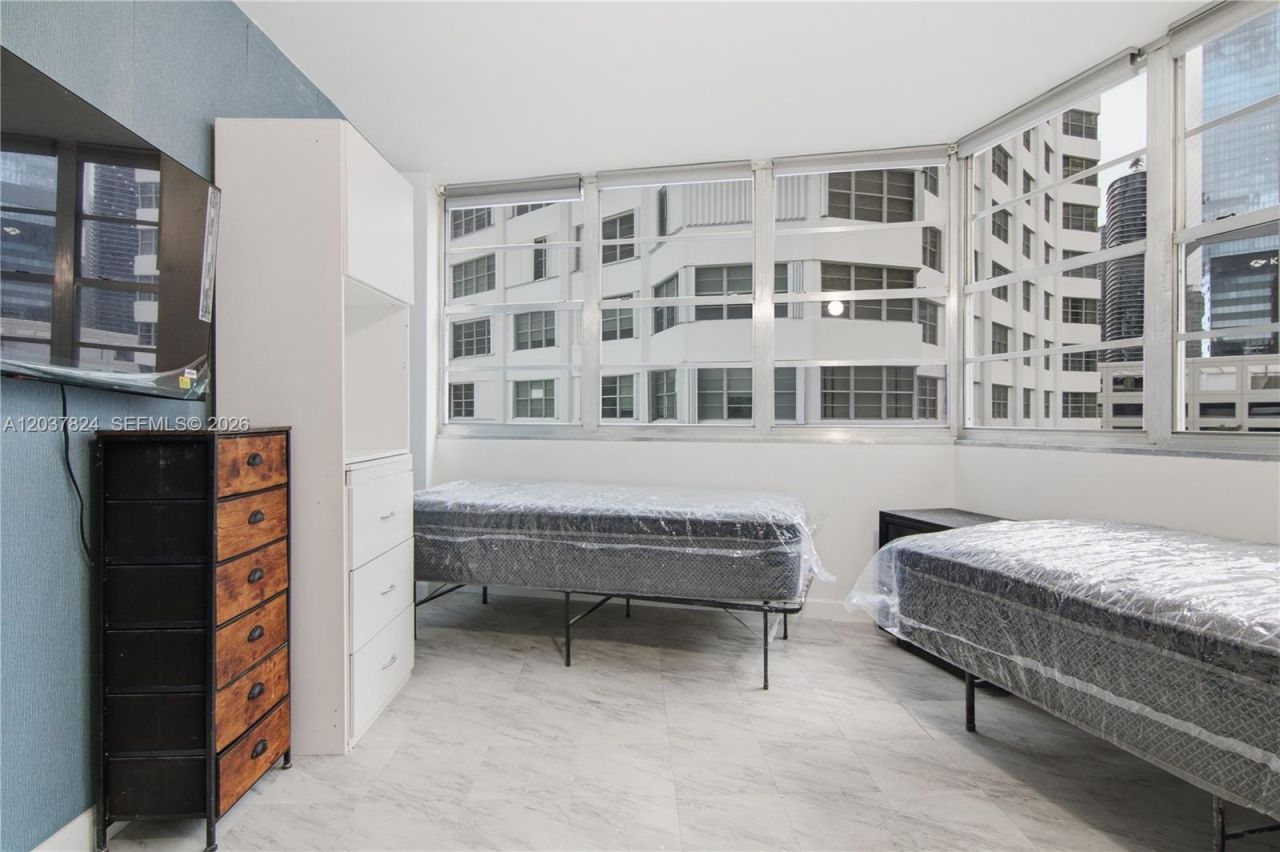 801 Brickell Bay Dr, Unit 764, Miami, FL 33131 Photo