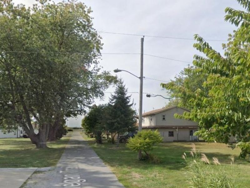 109 W Mohegan, Sandusky, OH 44870 Photo 4