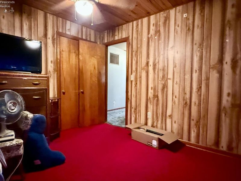 109 W Mohegan, Sandusky, OH 44870 Photo 7
