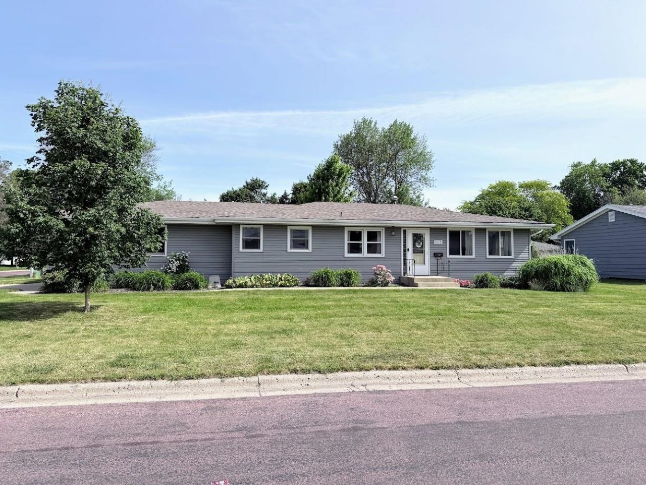 503 Elmwood Drive, Spencer, IA 51301 Main Photo