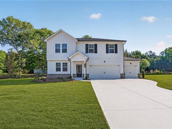 408 Panther Creek Lane , Jackson, GA 30233