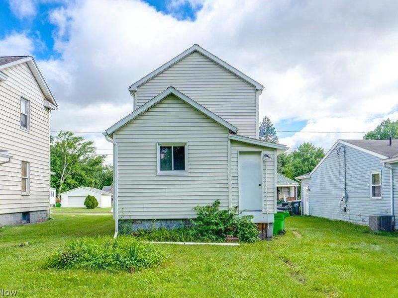 1031 Pike Street , Alliance, OH 44601 Photo 2