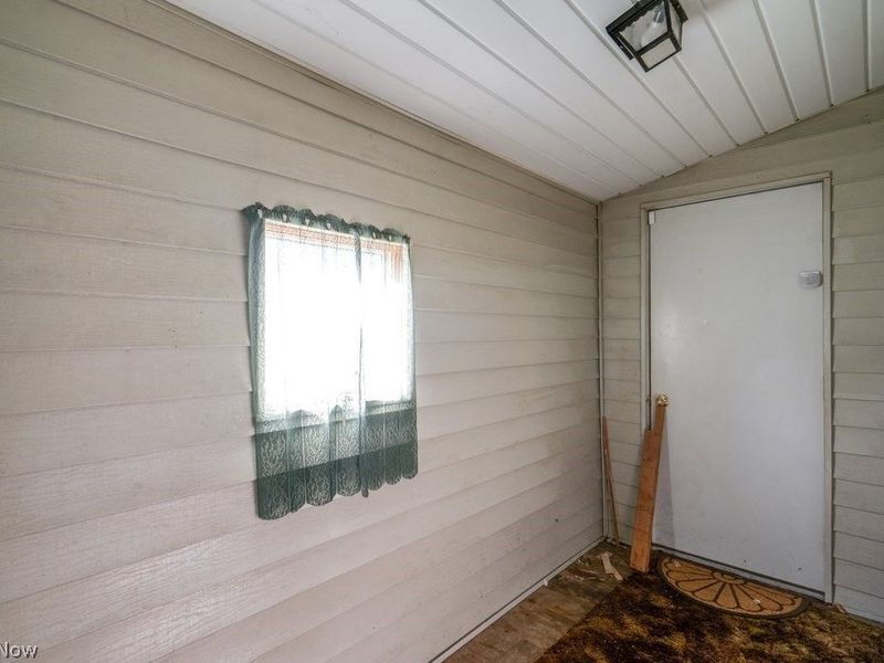 1031 Pike Street , Alliance, OH 44601 Photo 7