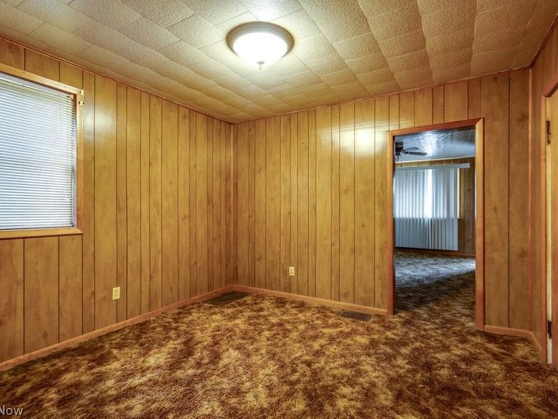 1031 Pike Street , Alliance, OH 44601 Photo 8