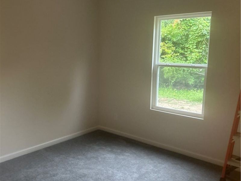 640 Pasadena Avenue, Sheffield Lake, OH 44054 Photo 5