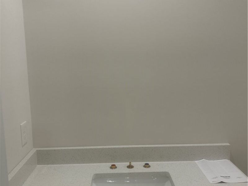 640 Pasadena Avenue, Sheffield Lake, OH 44054 Photo 8