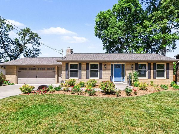 7626 Hampton Oaks Drive, Portage, MI 49024