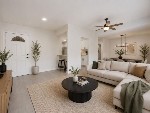 5801 Thunderbird ST, Unit B-22, Lago Vista, TX 78645