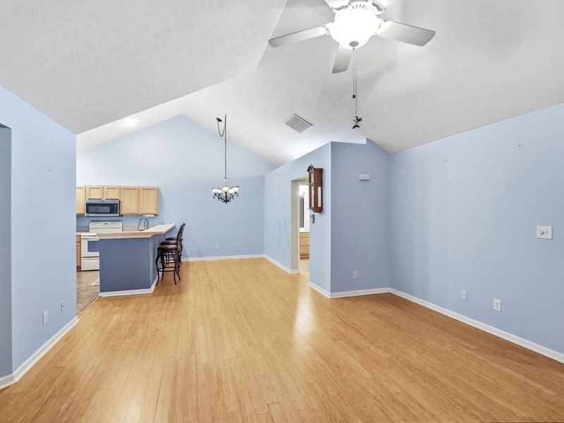 2690 Prestwick Village Circle, Springfield, OH 45503 Photo 17