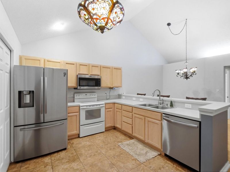 2690 Prestwick Village Circle, Springfield, OH 45503 Photo 22