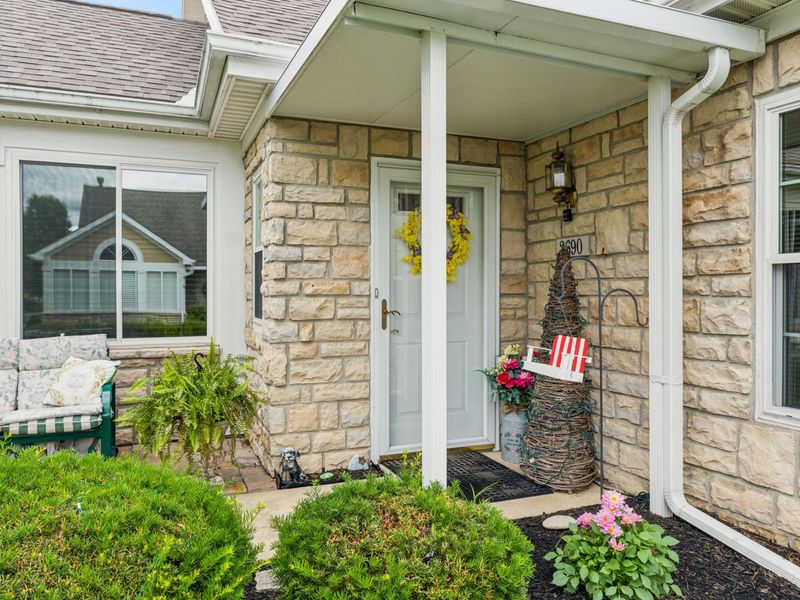 2690 Prestwick Village Circle, Springfield, OH 45503 Photo 4