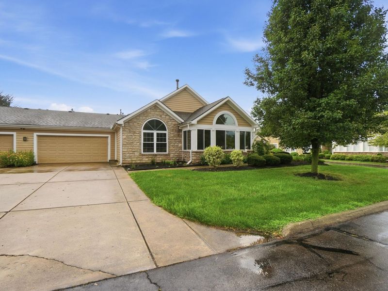 2690 Prestwick Village Circle, Springfield, OH 45503 Photo 4