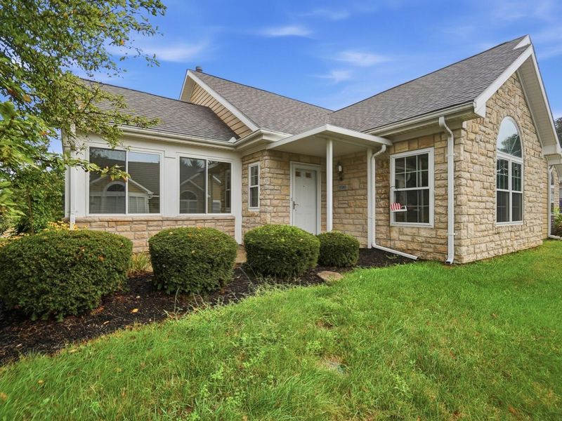 2690 Prestwick Village Circle, Springfield, OH 45503 Photo 6