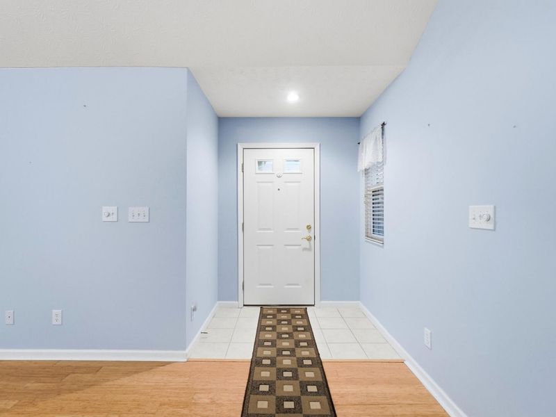 2690 Prestwick Village Circle, Springfield, OH 45503 Photo 9