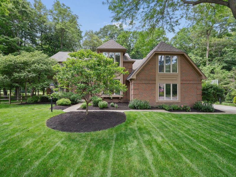 4821 Canterwood Court, Hilliard, OH 43026 Photo 3