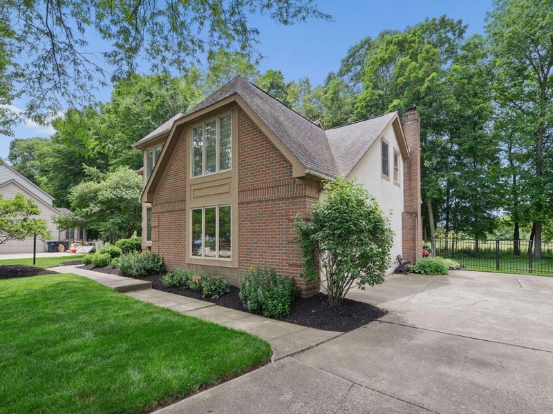 4821 Canterwood Court, Hilliard, OH 43026 Photo 4
