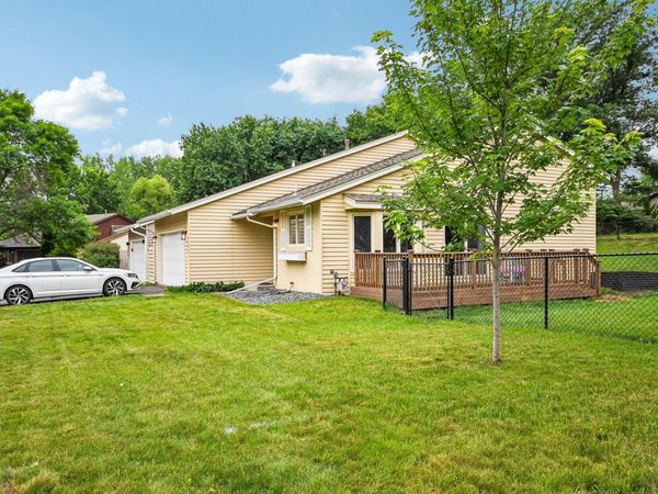 5595 Albert Street, Shoreview, MN 55126