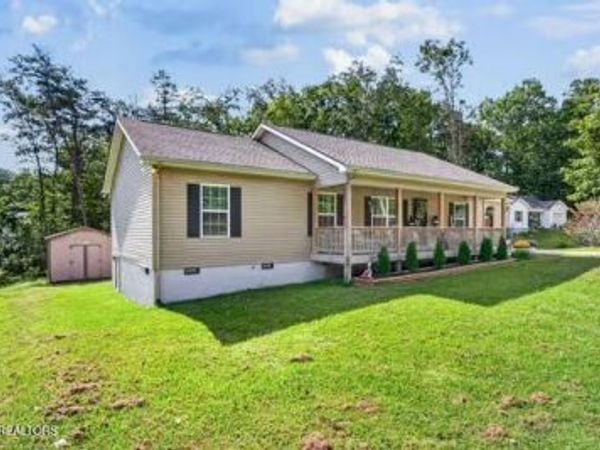 177 Orange Circle, Crossville, TN 38555