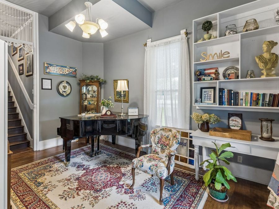 Property Image 6