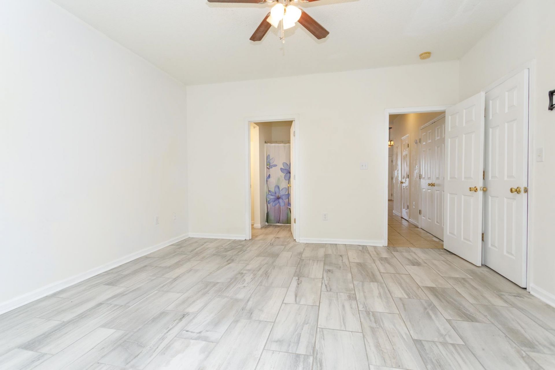 105 Spring Creek Dr.  Photo 16
