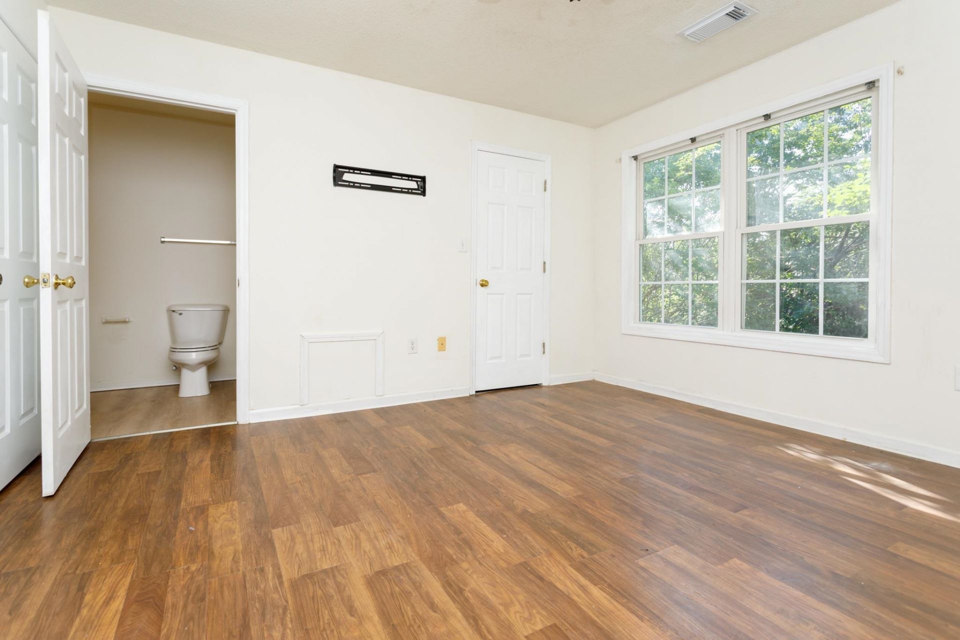 105 Spring Creek Dr.  Photo 29