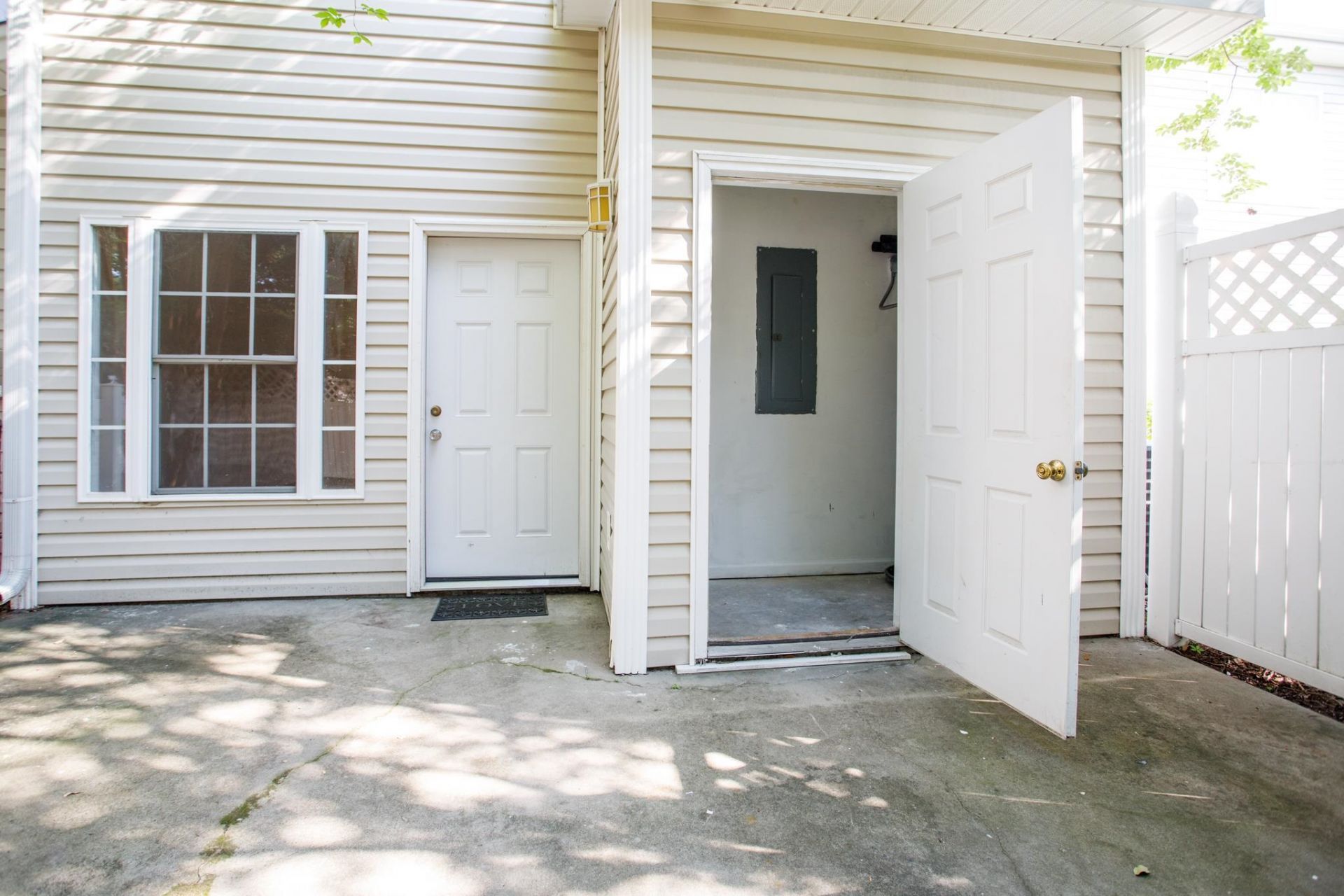 105 Spring Creek Dr.  Photo 32