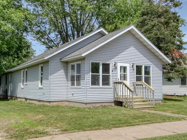 208 S 7th Street, Cornell, WI 54732