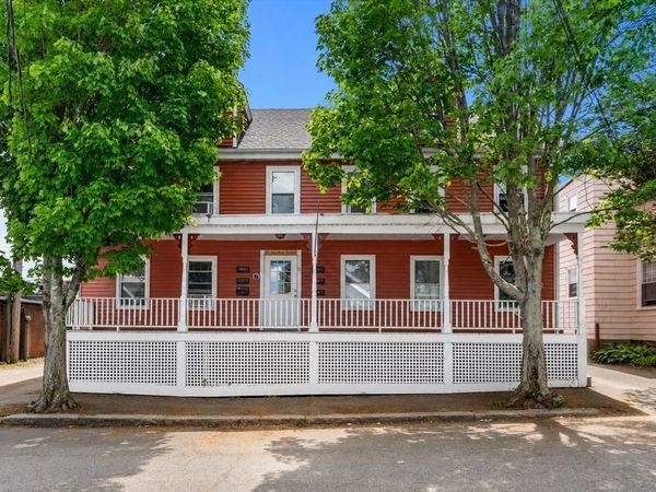 21 Hawkes St, Unit 5, Marblehead, MA 01945