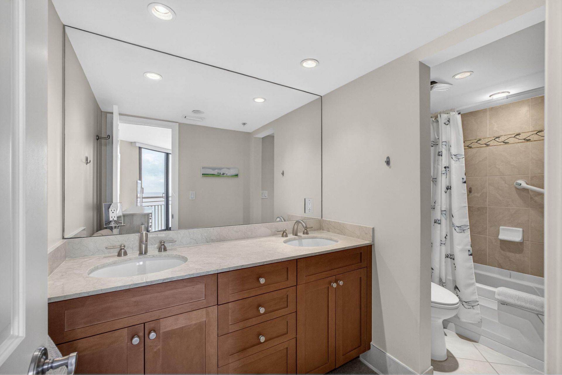 3000 N Ocean Avenue, Riviera Beach, FL 33404 Photo