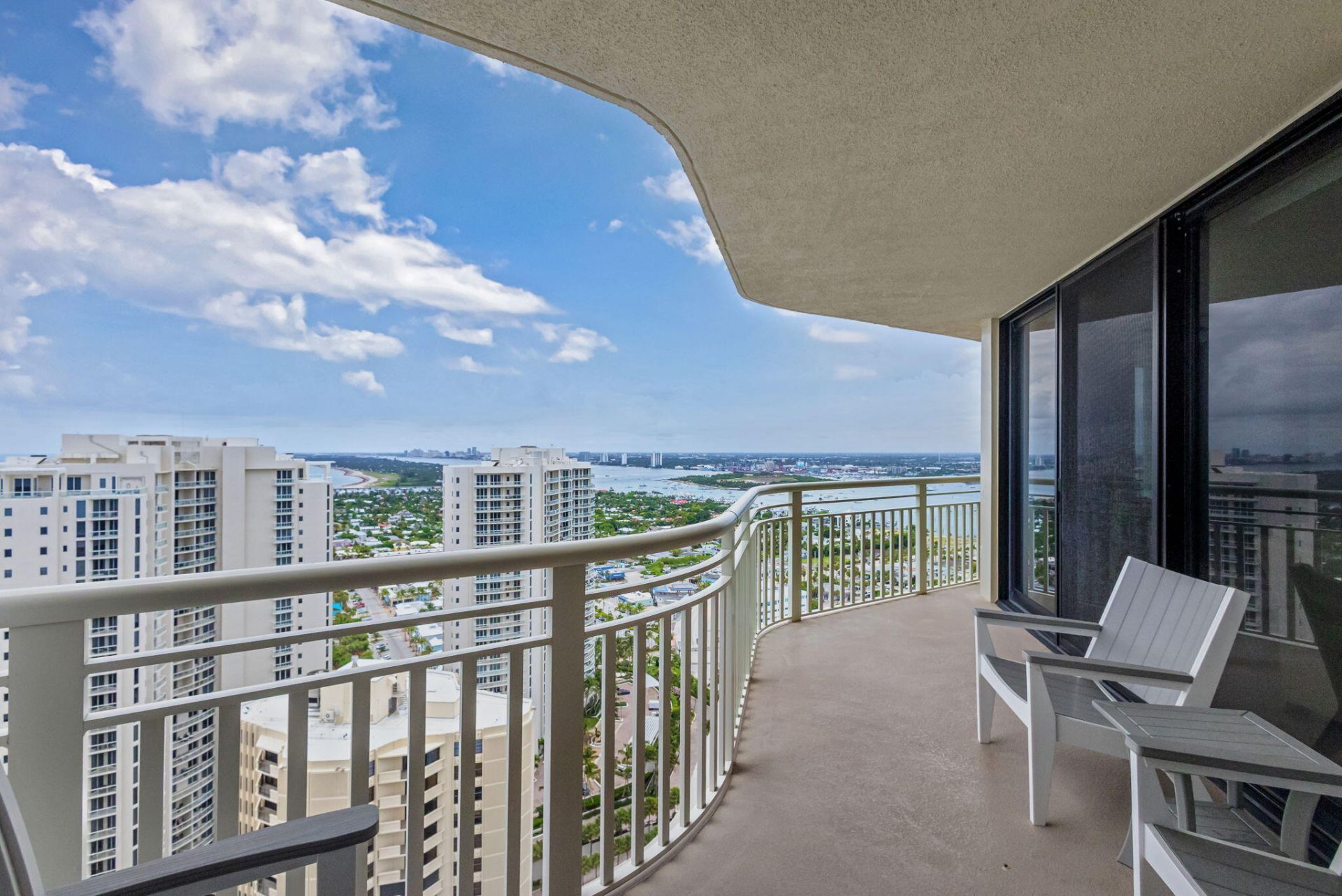 3000 N Ocean Avenue, Riviera Beach, FL 33404 Photo