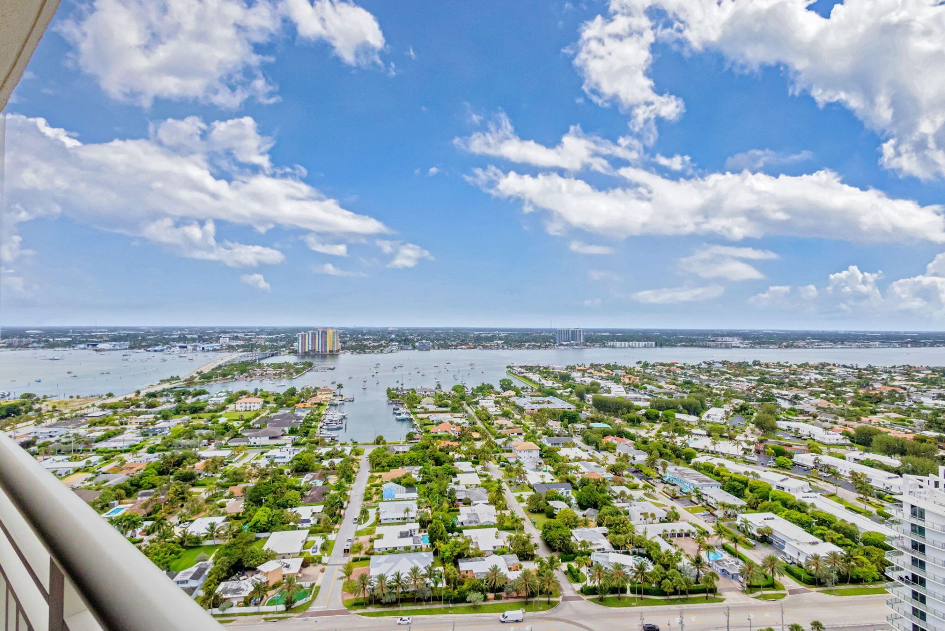 3000 N Ocean Avenue, Riviera Beach, FL 33404 Photo