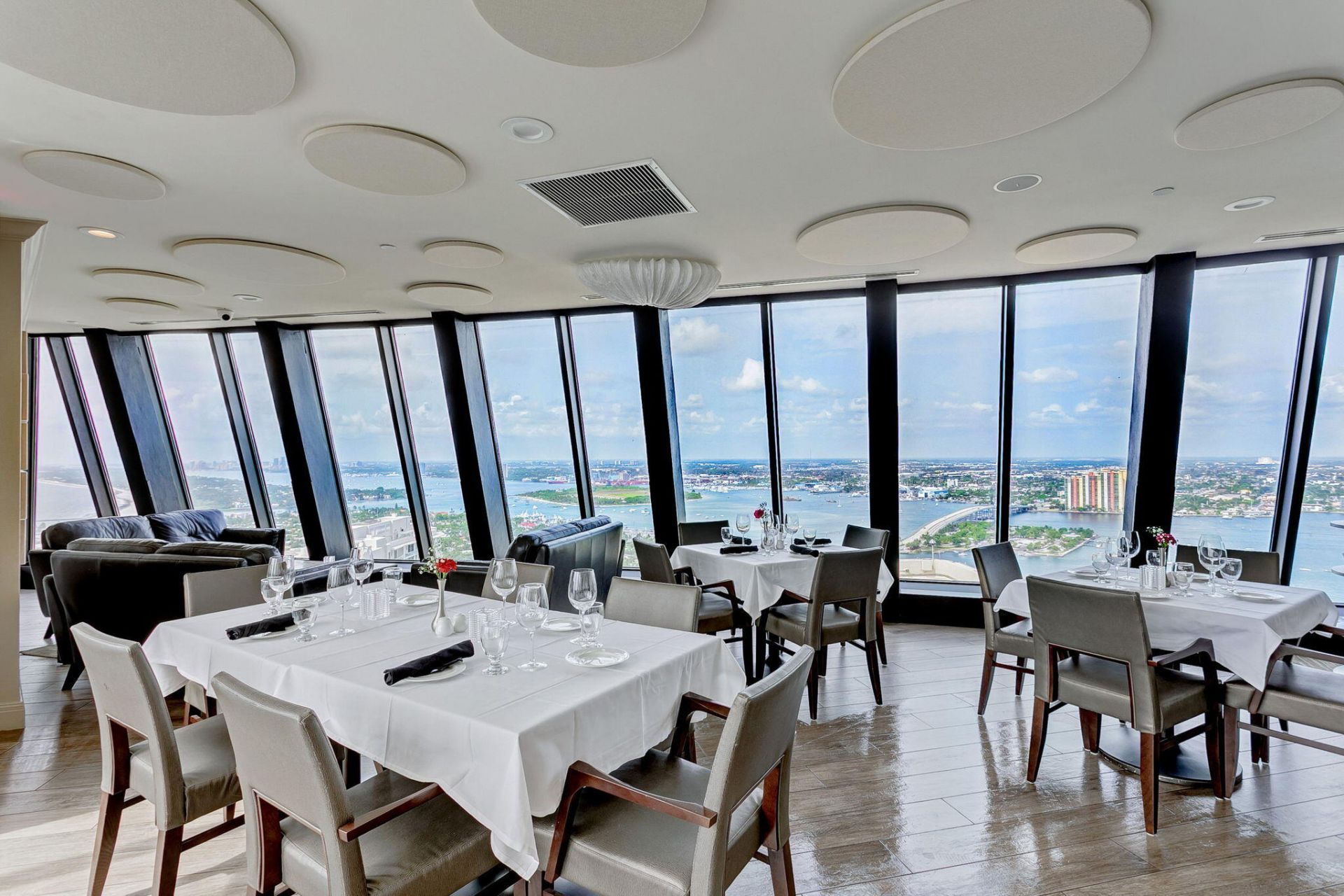 3000 N Ocean Avenue, Riviera Beach, FL 33404 Photo