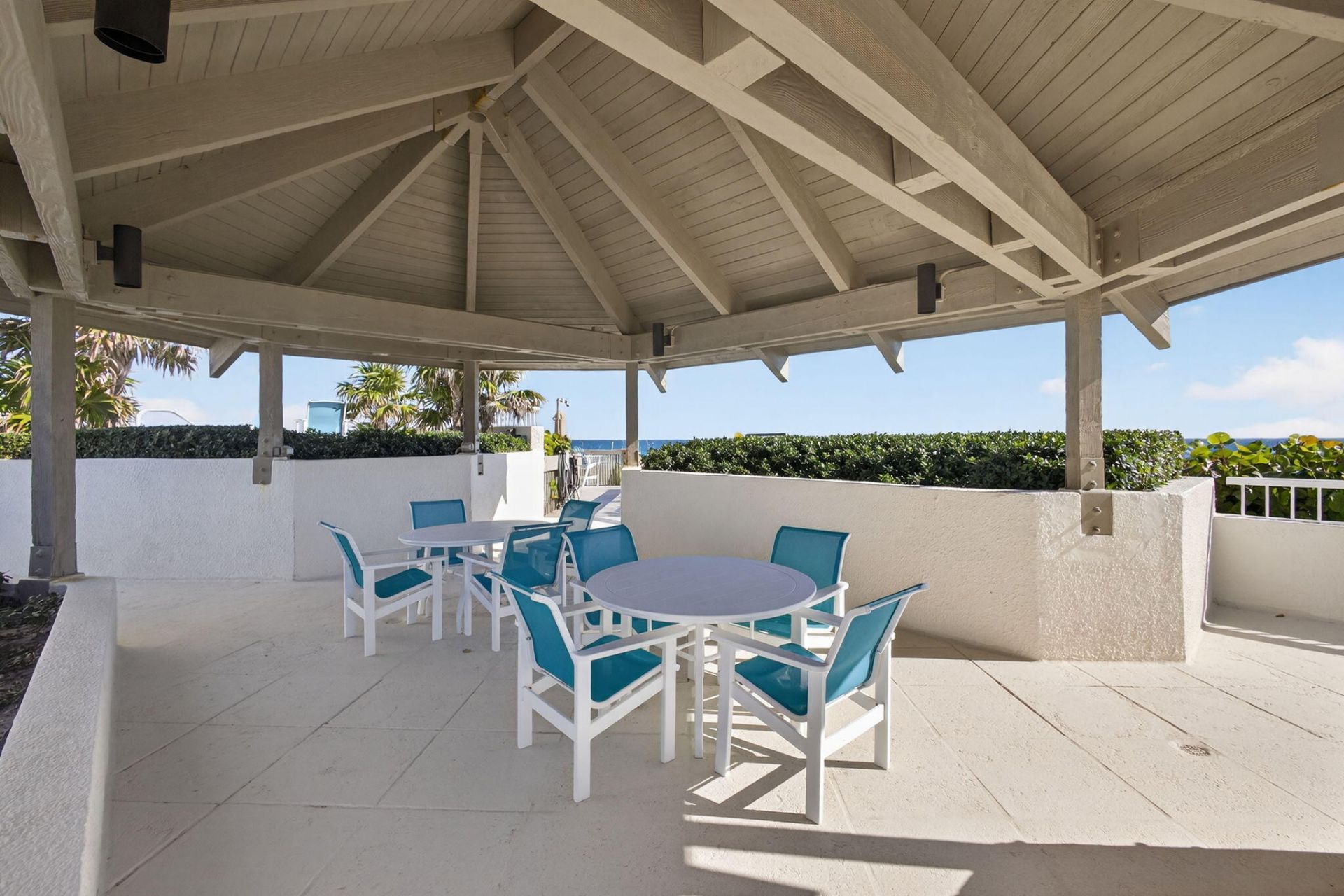 5280 N Ocean Drive, Unit 3a, Singer Island, FL 33404 Photo