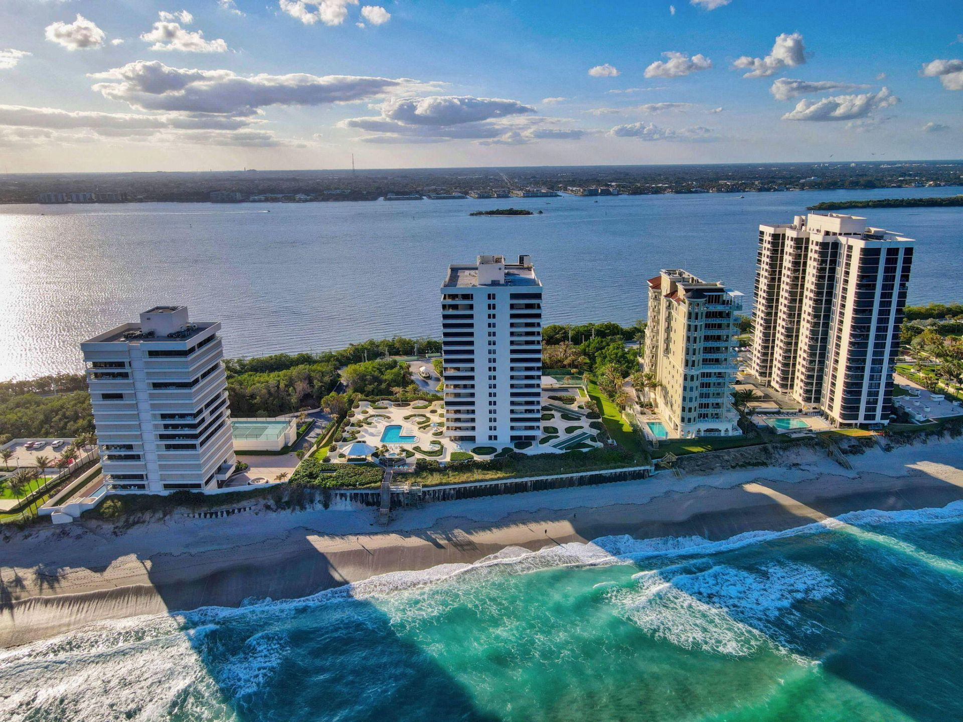 5280 N Ocean Drive, Unit 3a, Singer Island, FL 33404 Photo
