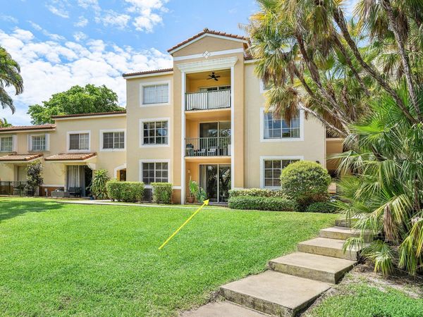 111 Yacht Club Way, Unit 108, Hypoluxo, FL 33462