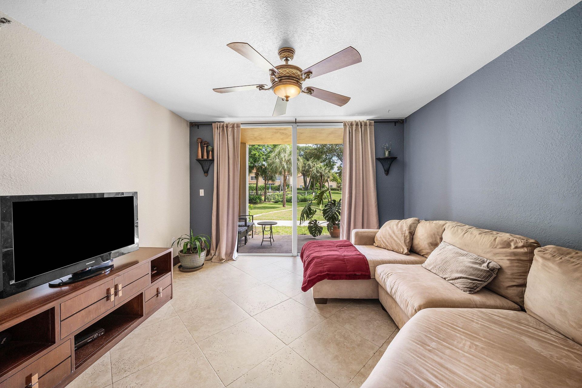 111 Yacht Club Way, Unit 108, Hypoluxo, FL 33462 Photo