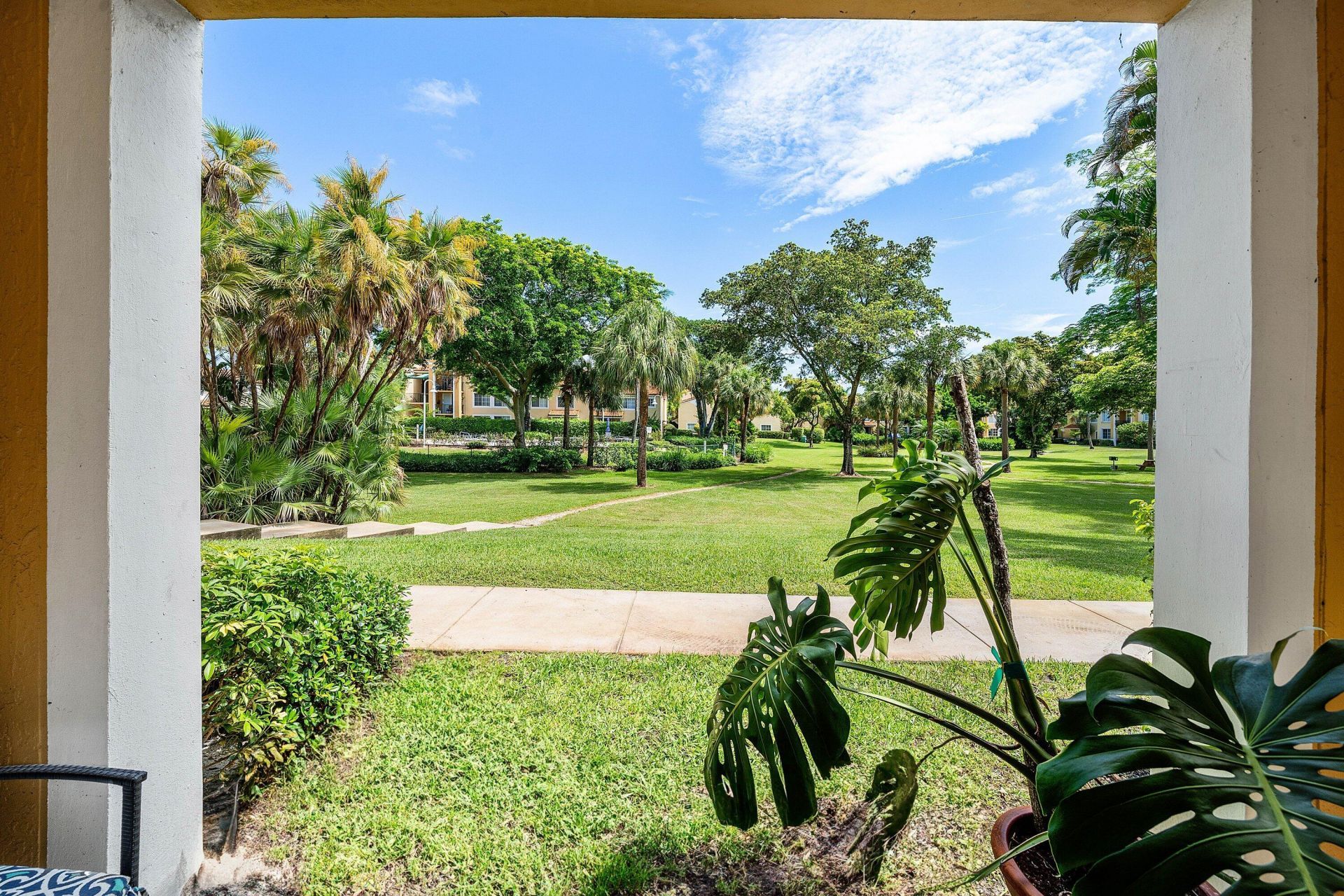 111 Yacht Club Way, Unit 108, Hypoluxo, FL 33462 Photo