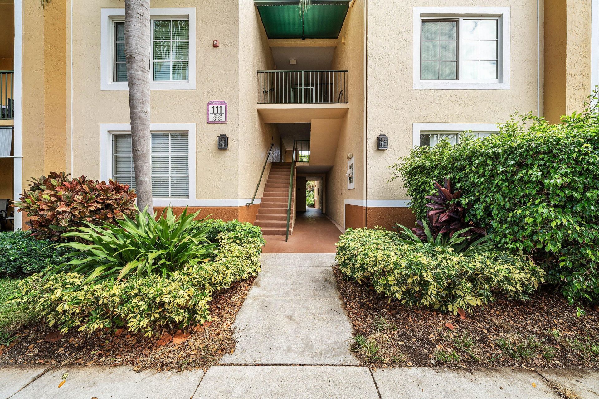 111 Yacht Club Way, Unit 108, Hypoluxo, FL 33462 Photo