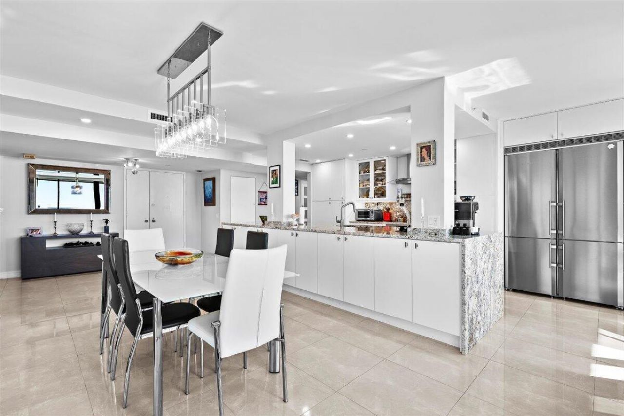 4000 N Ocean Drive, Unit 2004, Singer Island, FL 33404 Photo